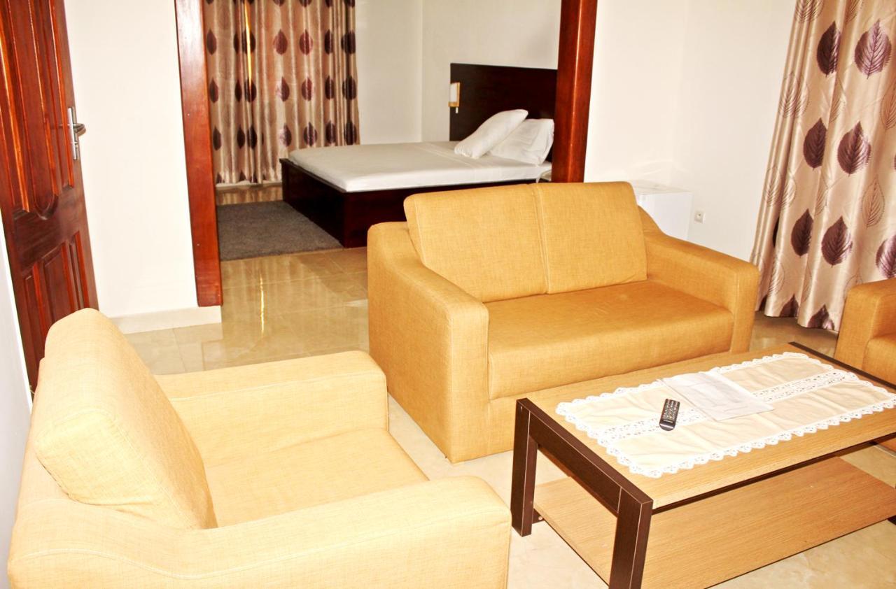 Hotel Ganiela Kpalimé Екстериор снимка